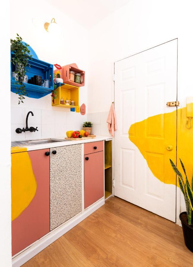 Stylish Studio Apartments On Dizengoff By Homy Tel Aviv Bagian luar foto